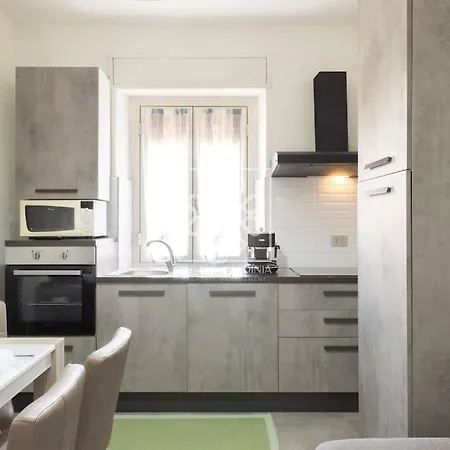 Paolo 's Apartment *